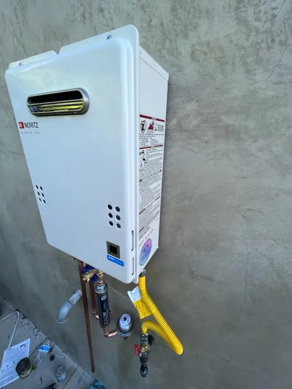 Tankless water heater installation for Rockwall homes
